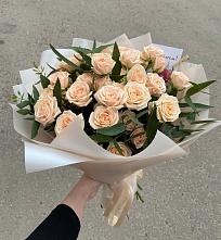 Букет Кремовые розы Латте в Опочке