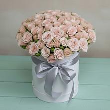 Цветочная композиция из Розы в шляпной коробке в Опочке