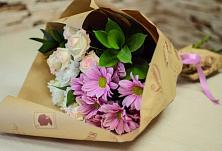 Букет цветов из:  Розы и Хризантемы #REPLACE_PRED# Опочке