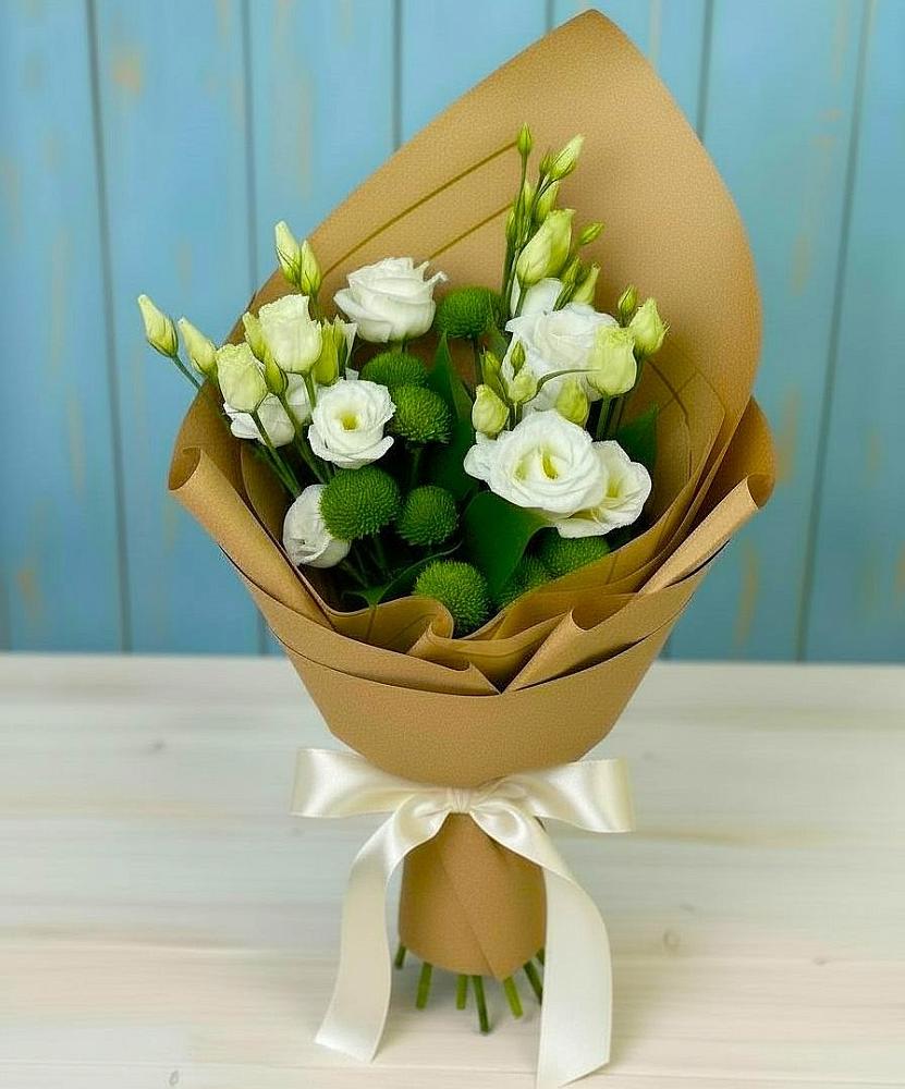 Букет цветов из: Хризантемы и Лизиантусы в Опочке