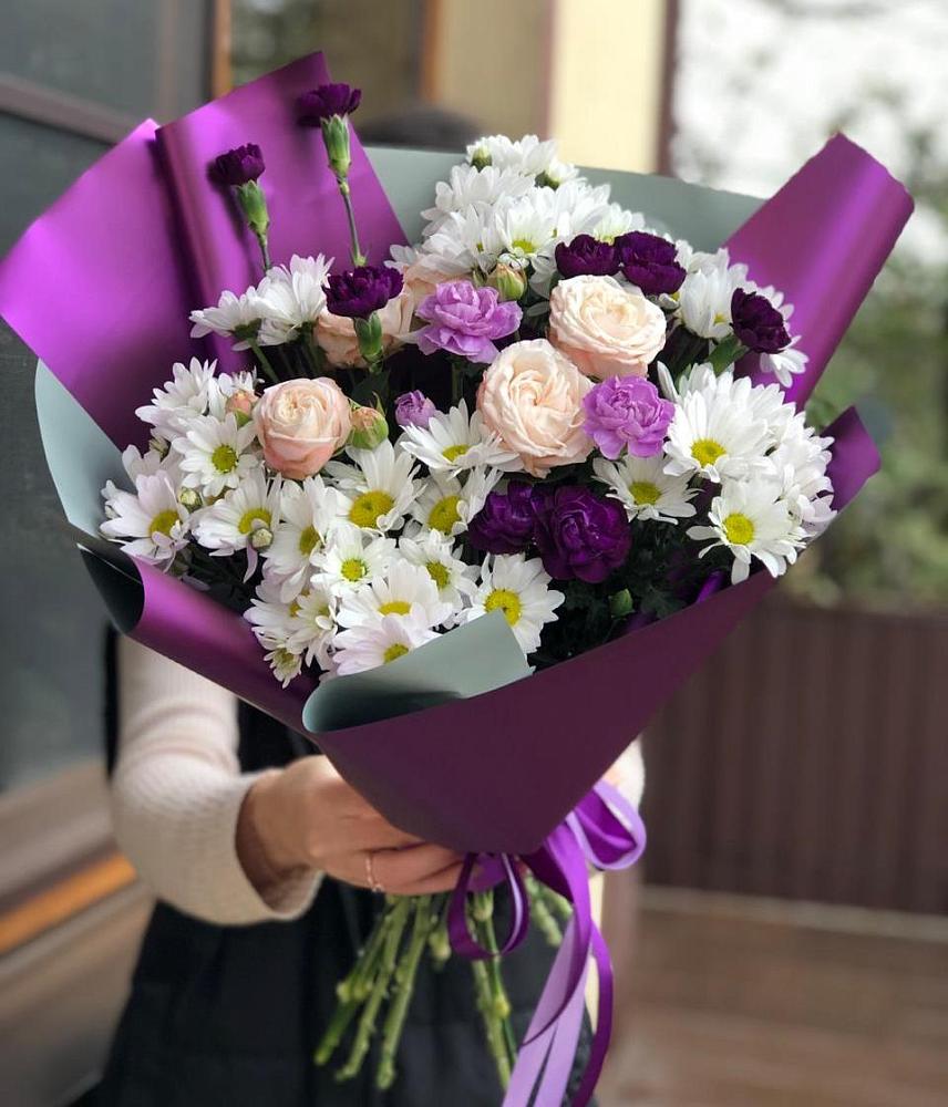 Букет цветов из: Хризантемы, Гвоздики и Розы в Опочке