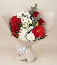 Букет цветов из:  Розы, Хризантемы, Герберы и Лилии в Опочке