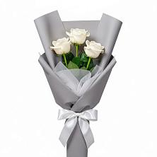 Букет 3 белые розы в Опочке