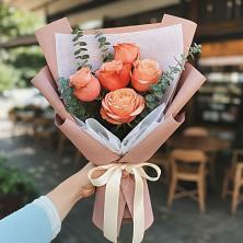 Букет цветов из:  Розы в Опочке