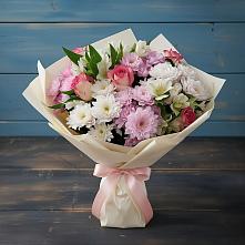 Букет цветов из:  Хризантемы, Альстромерии и Розы в Опочке