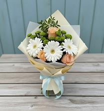 Букет цветов из:  Герберы, Розы и Хризантемы в Опочке