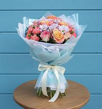 Букет цветов из:  Хризантемы и Розы в Опочке
